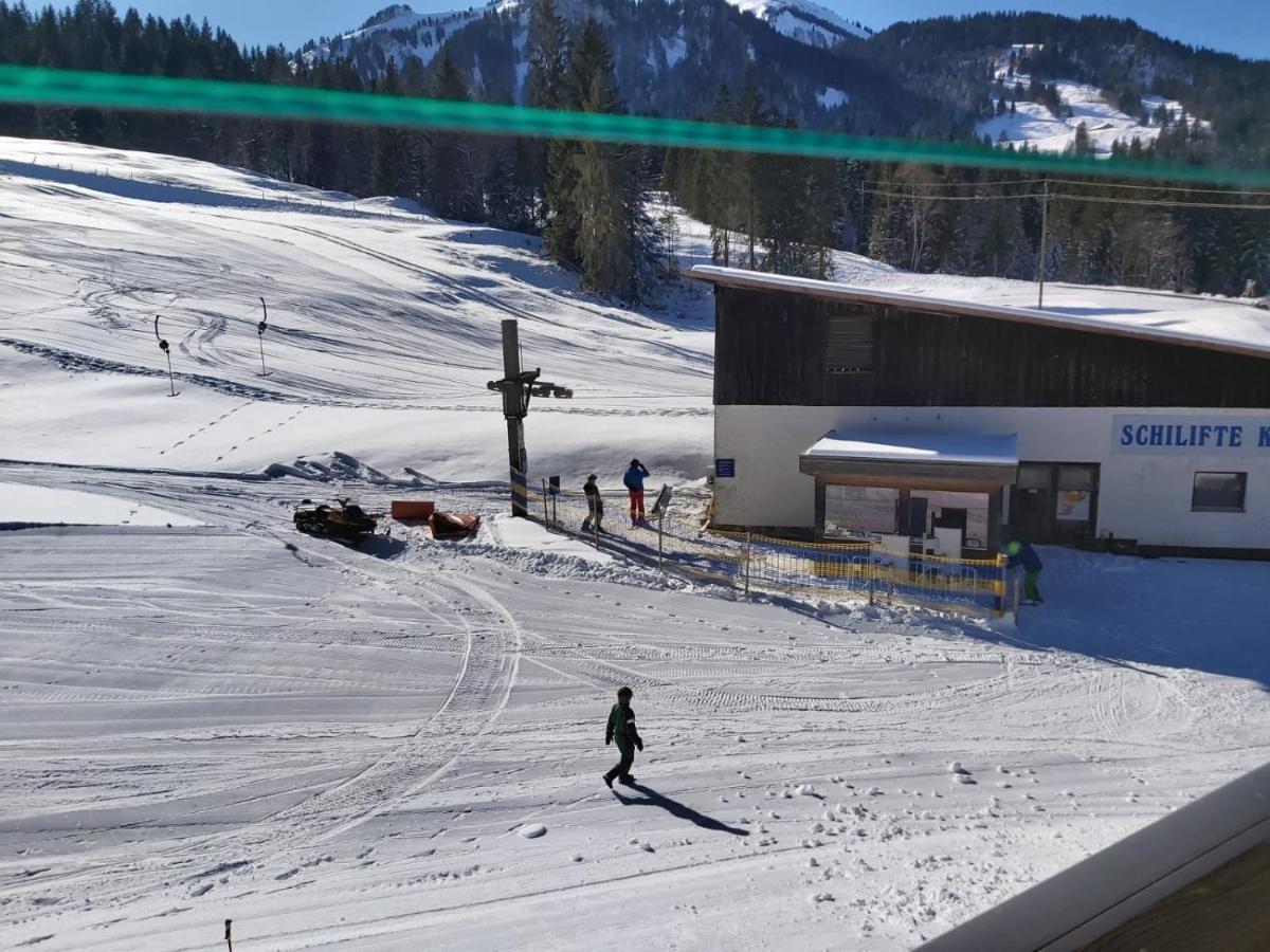 Kraehenberg Am Rande Der Wildnis Appartement Sibratsgfäll Buitenkant foto