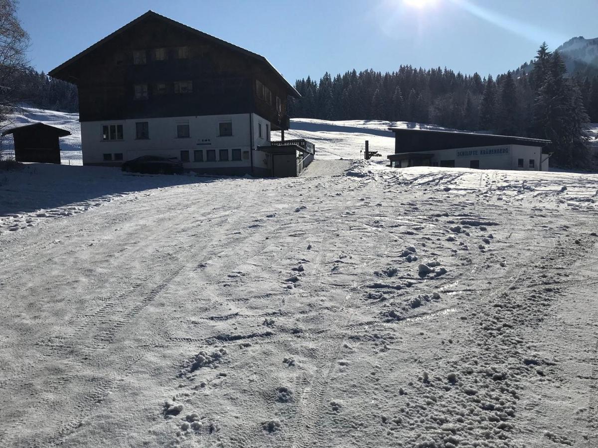 Kraehenberg Am Rande Der Wildnis Appartement Sibratsgfäll Buitenkant foto