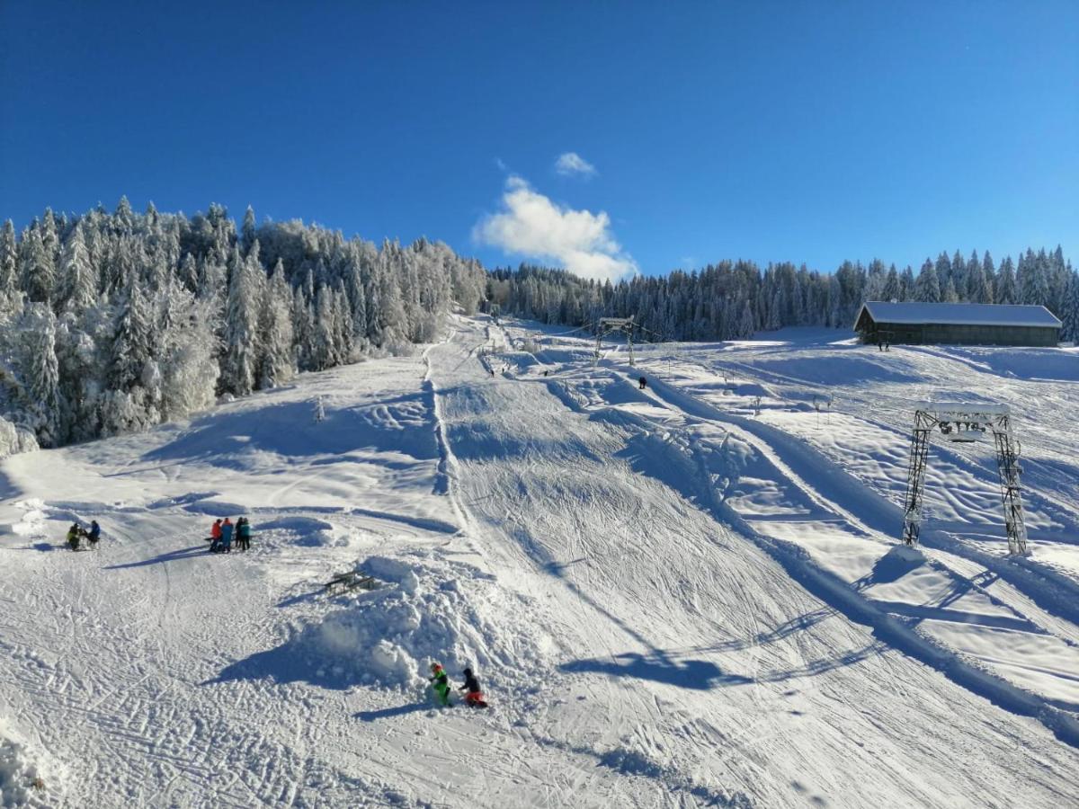Kraehenberg Am Rande Der Wildnis Appartement Sibratsgfäll Buitenkant foto